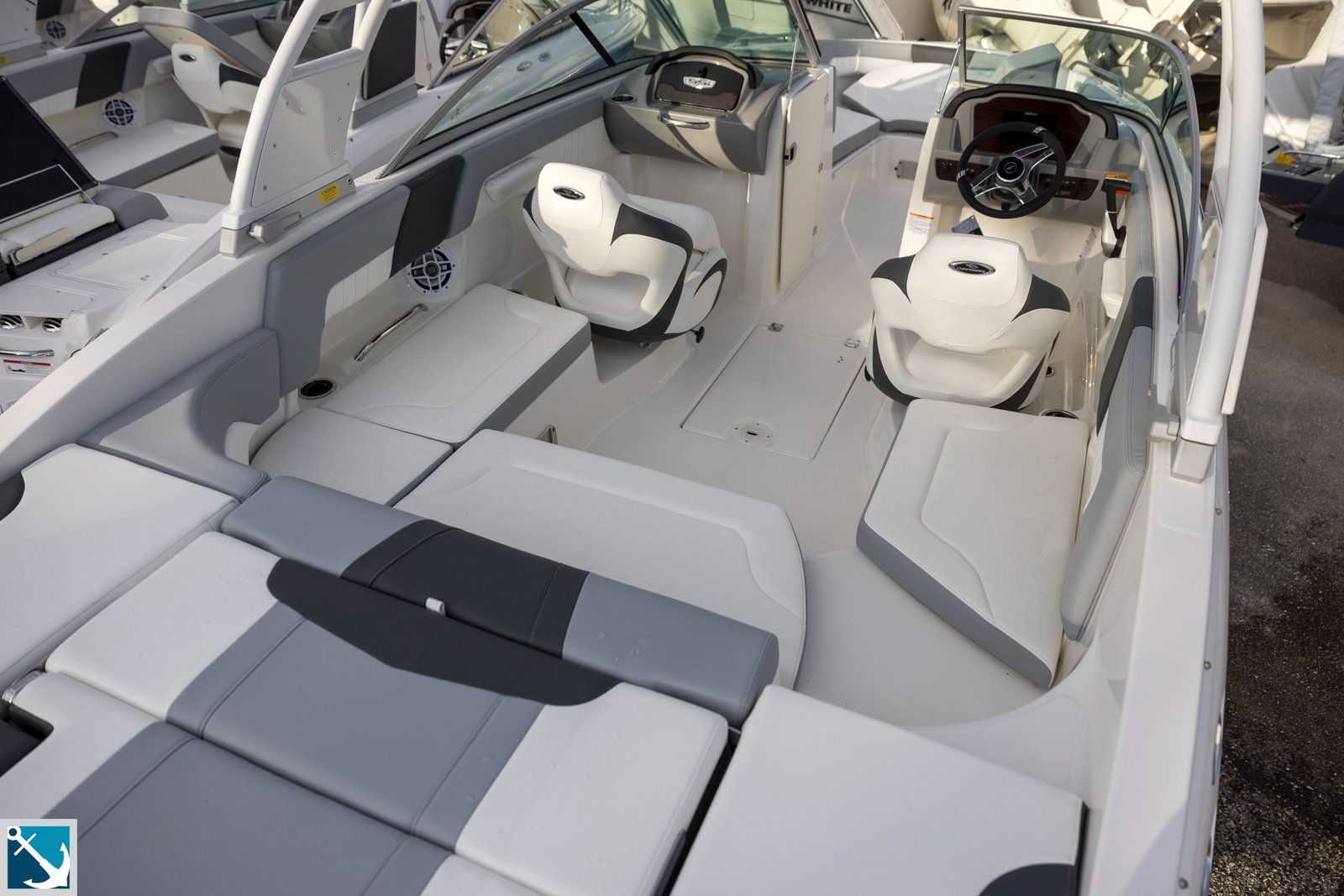 2024 Chaparral 23 SSI OB For Sale - Image 5