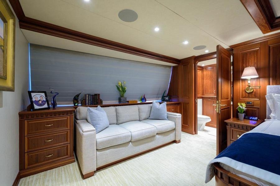 2003 Burger Tri-Deck FOR SALE - Image 31