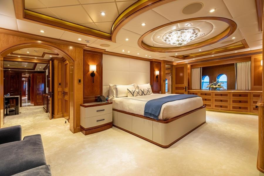 2009 Trinity Yachts UNBRIDLED FOR SALE - Image 17