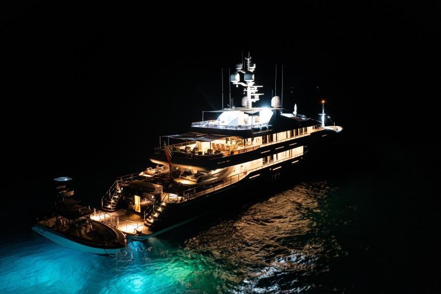 2009 Trinity Yachts UNBRIDLED FOR SALE - Image 4
