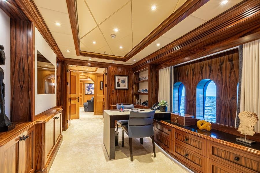 2009 Trinity Yachts UNBRIDLED FOR SALE - Image 31