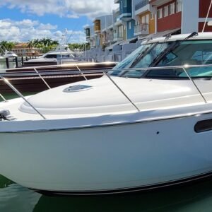 2011 Tiara Yachts 3500 Sovran LE SOHO