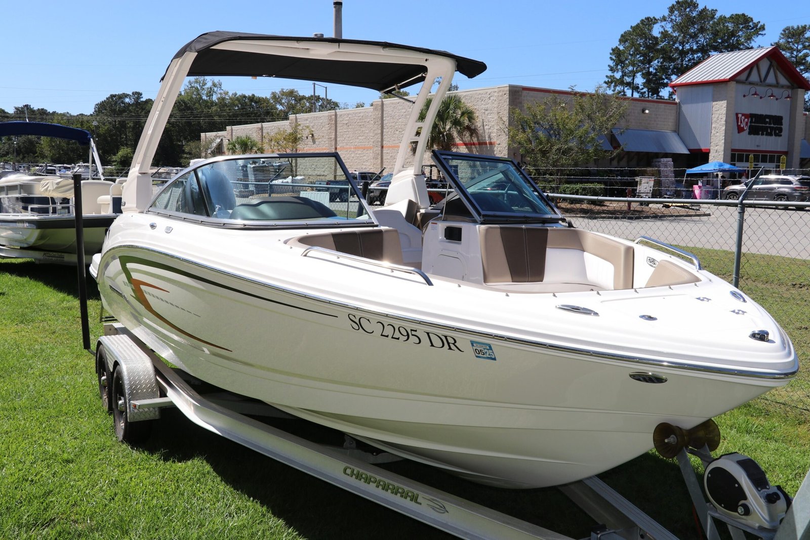 2021 Chaparral 23 SSi OB For Sale - Image 3