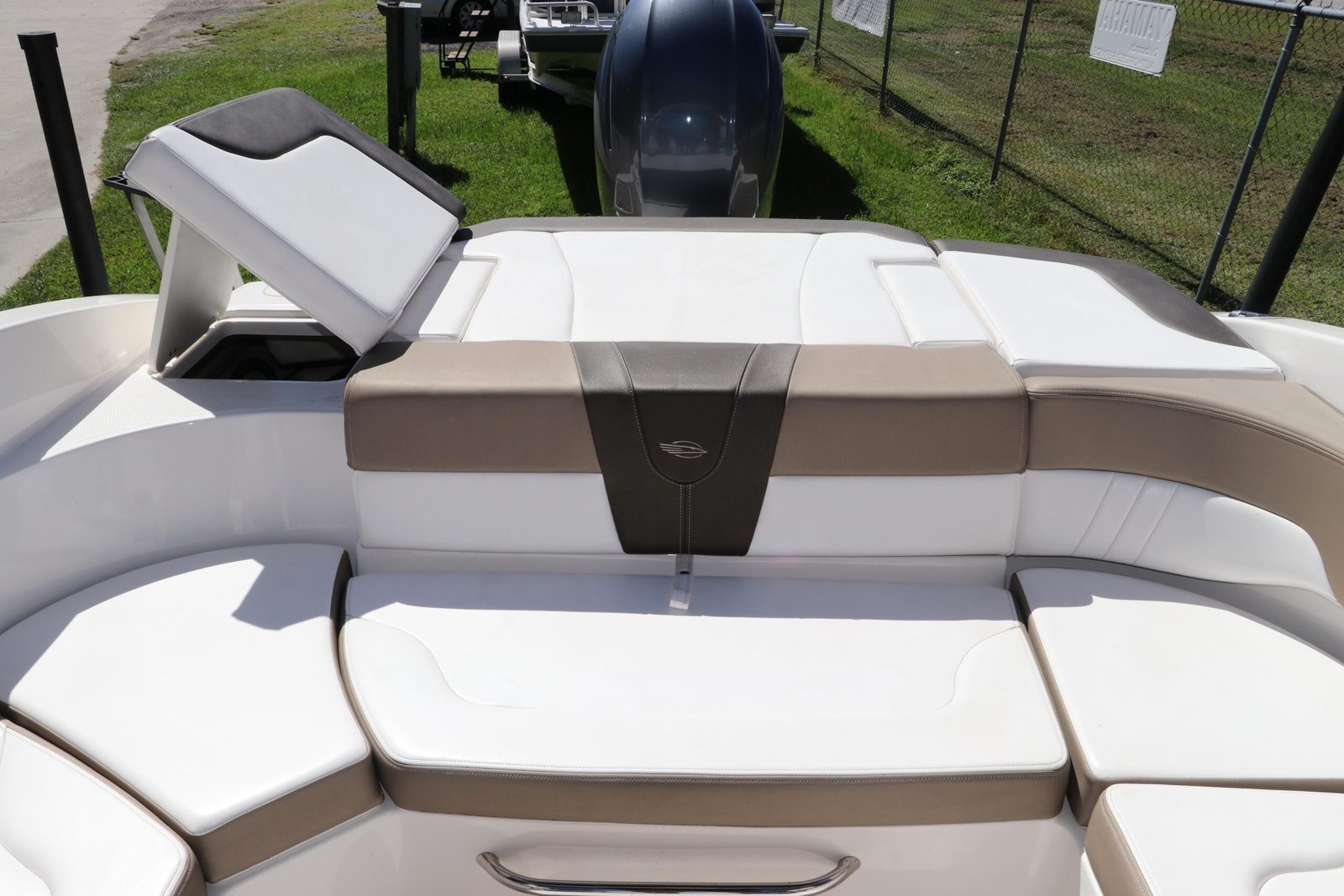 2021 Chaparral 23 SSi OB For Sale - Image 14