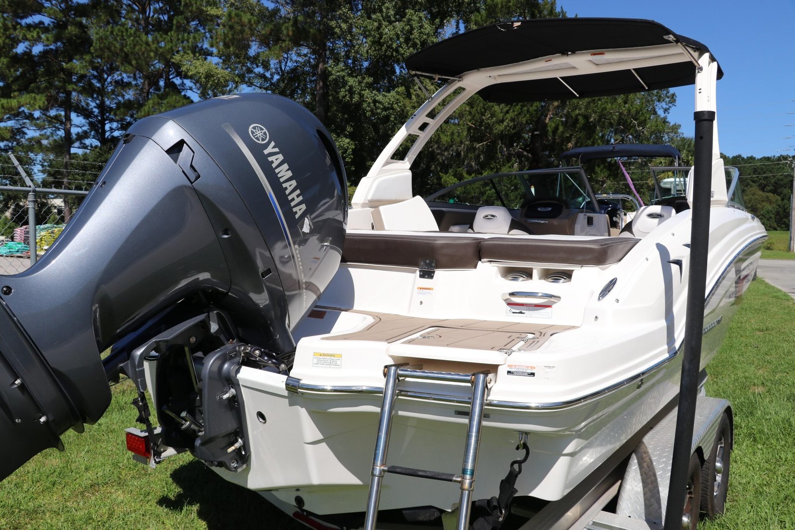 2021 Chaparral 23 SSi OB For Sale - Image 5