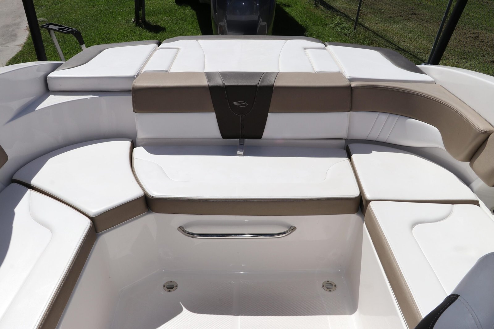 2021 Chaparral 23 SSi OB For Sale - Image 7