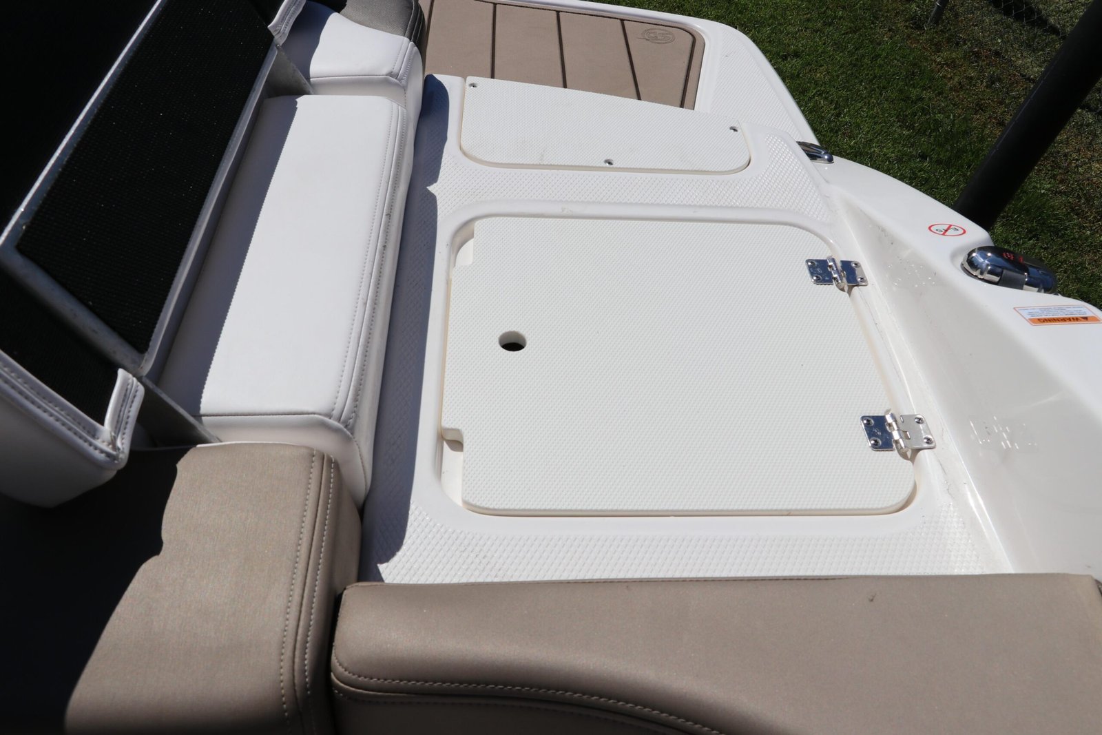 2021 Chaparral 23 SSi OB For Sale - Image 11