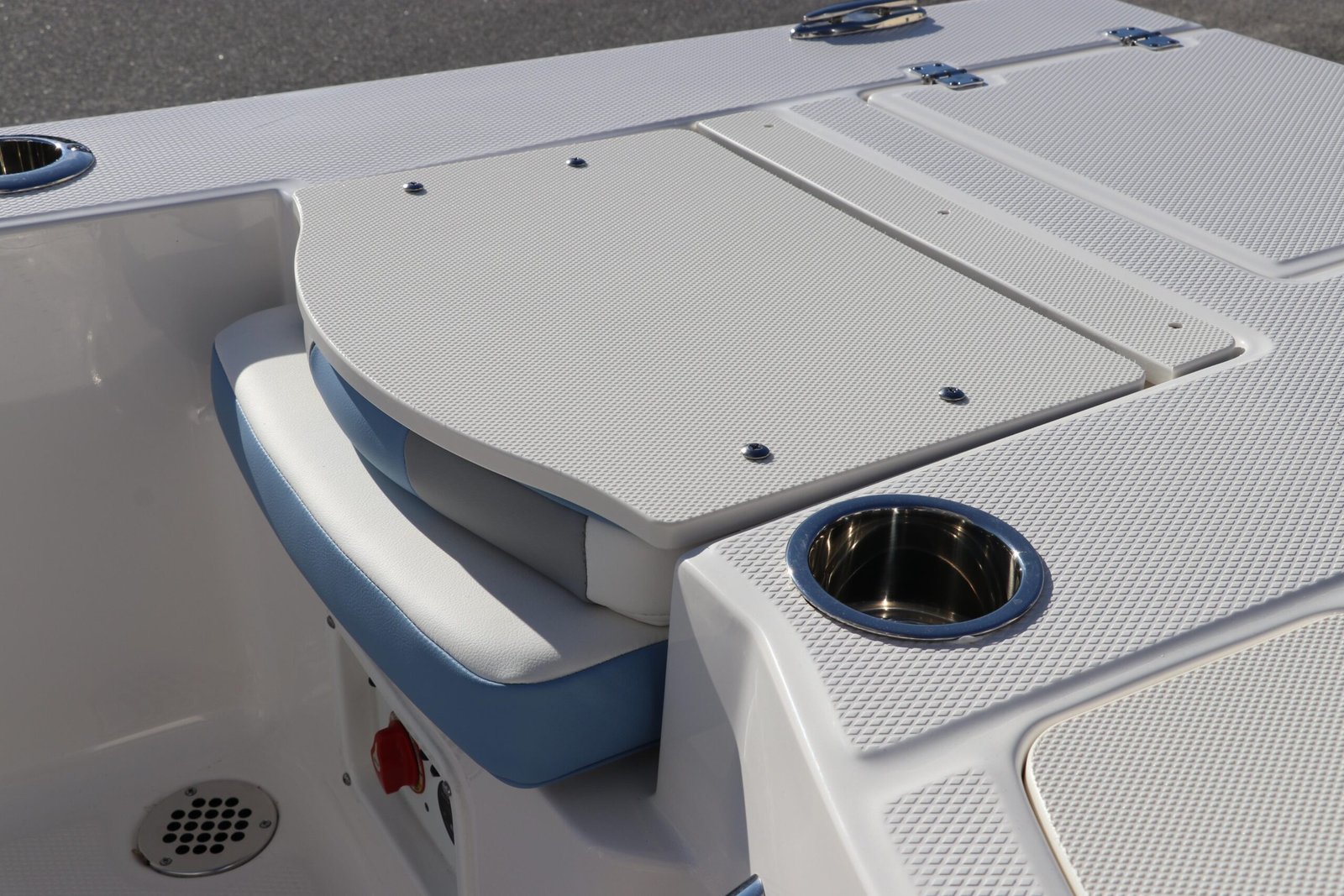 2024 Robalo 206 Cayman For Sale - Image 9