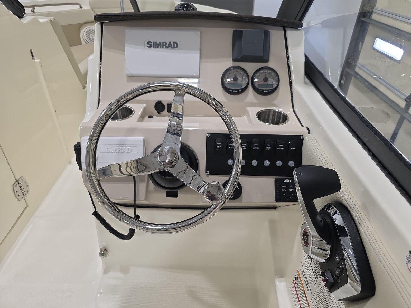 Buy 2025 Boston Whaler 210 Vantage - Image 8