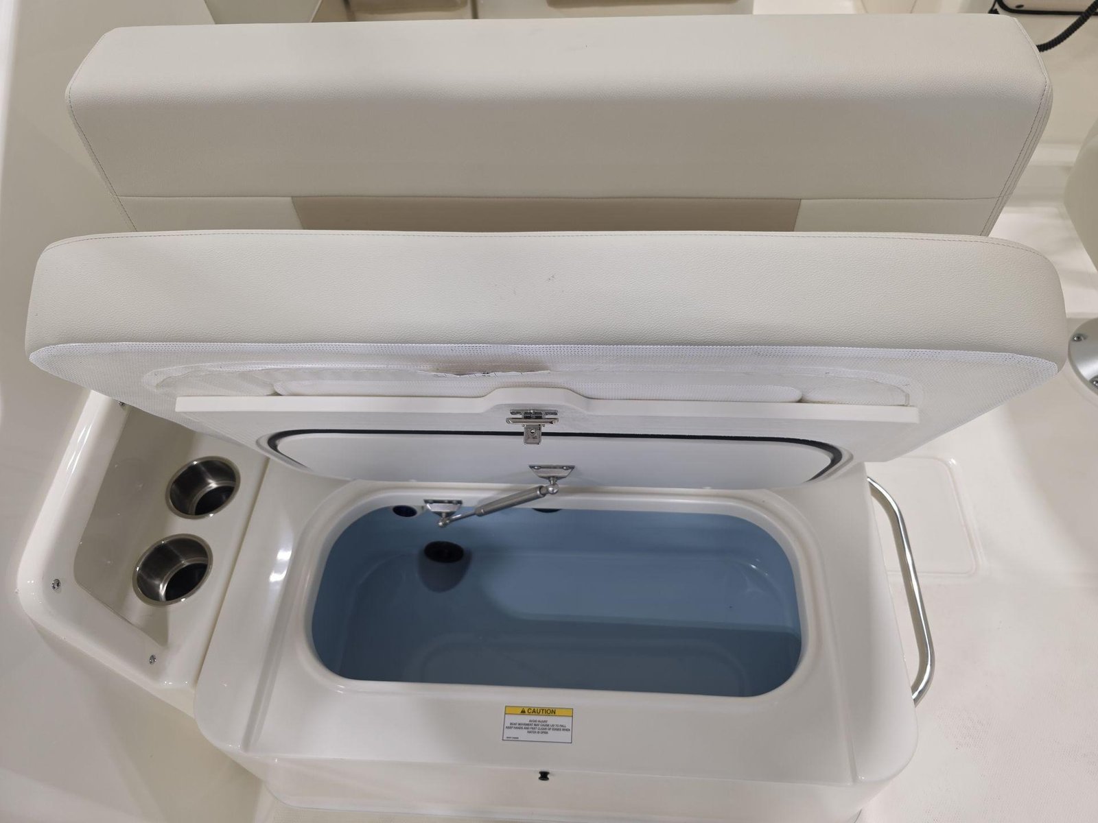 Buy 2025 Boston Whaler 210 Vantage - Image 12