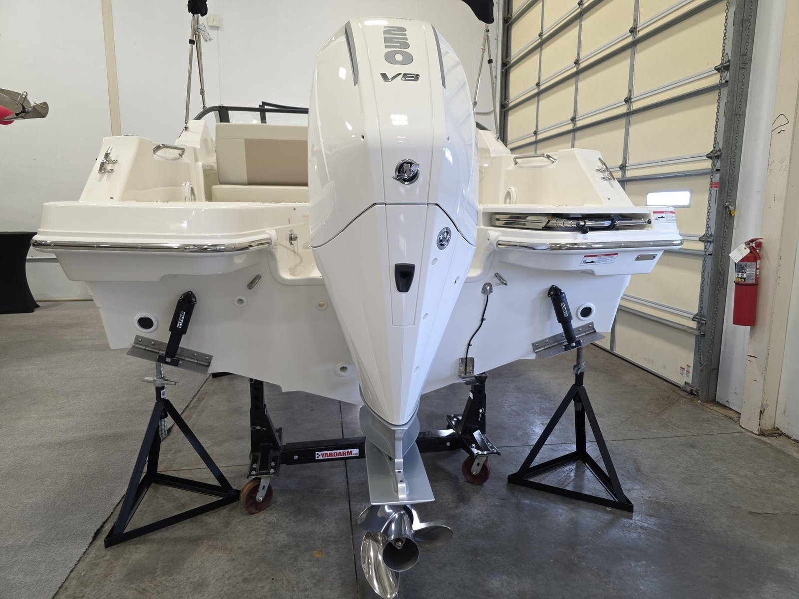 Buy 2025 Boston Whaler 210 Vantage - Image 13