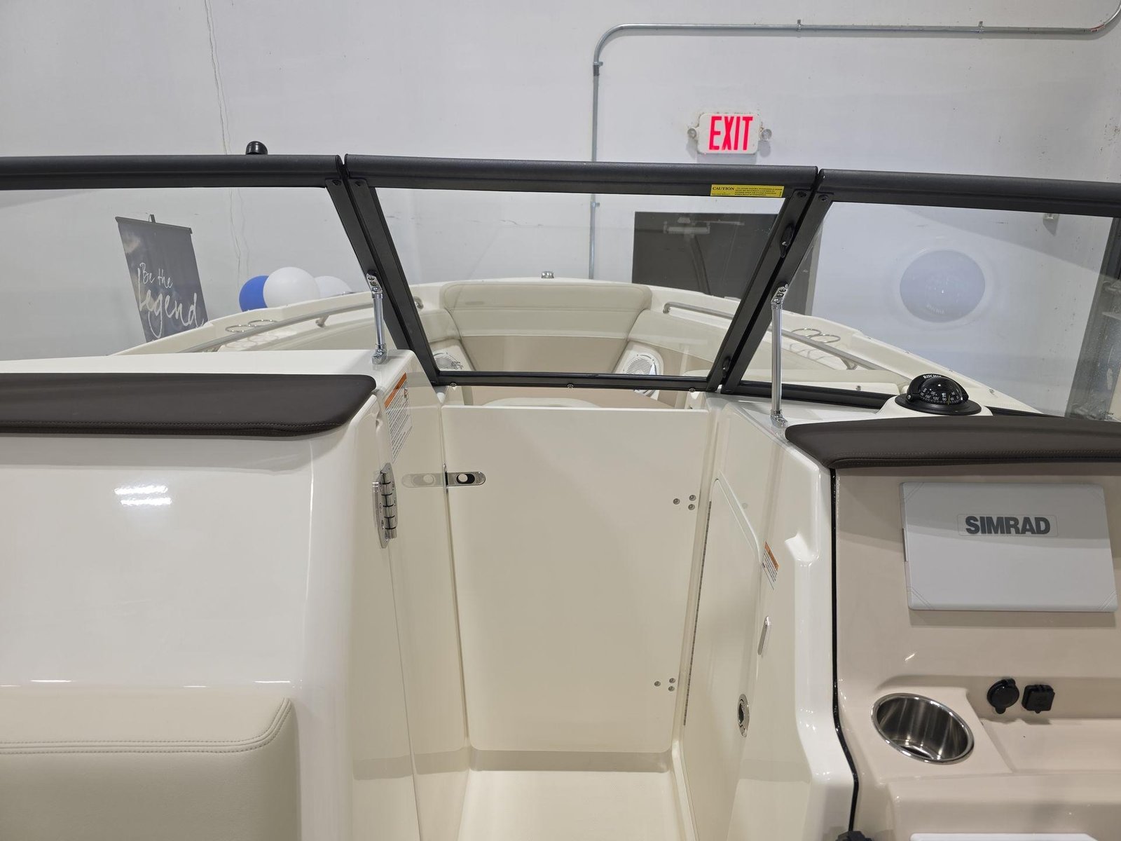 Buy 2025 Boston Whaler 210 Vantage - Image 16