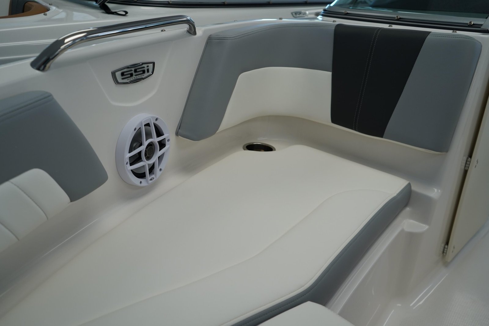 2025 Chaparral 21 SSi OB For Sale - Image 29