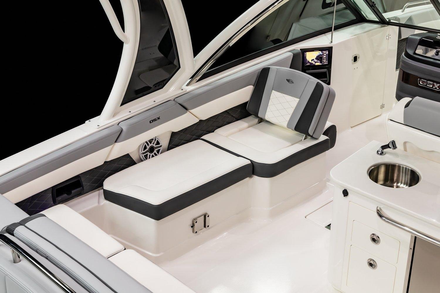2025 Chaparral 310 OSX For Sale - Image 18