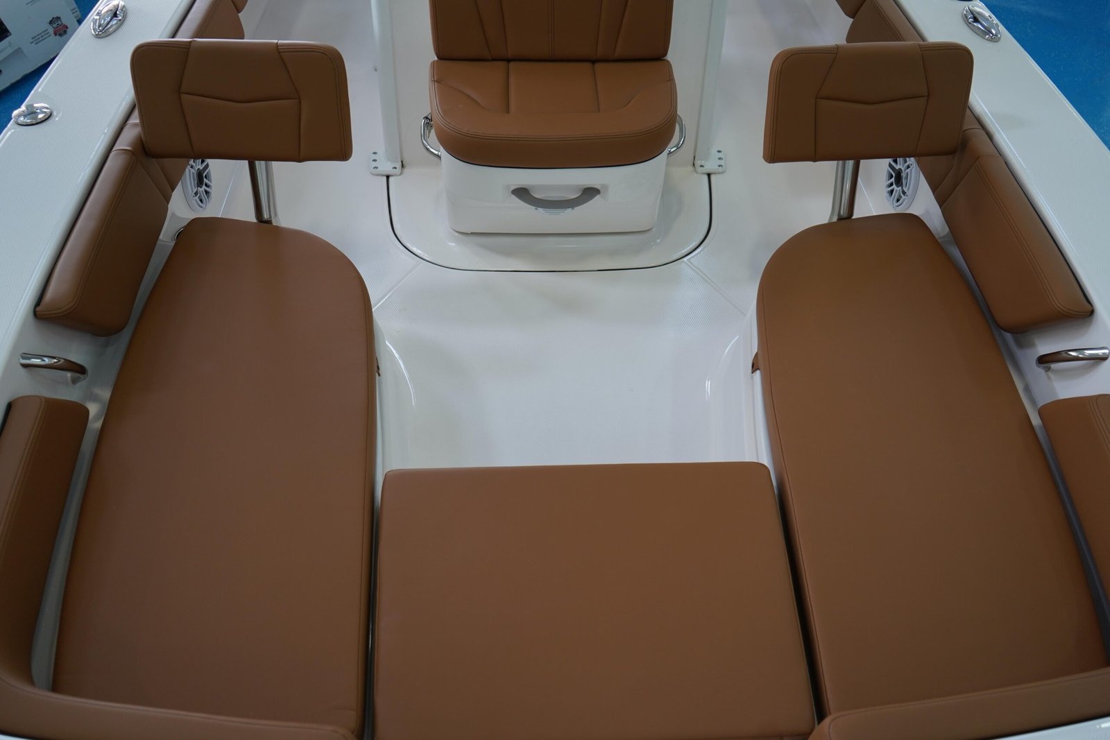 2025 Robalo 246 Cayman For Sale - Image 29
