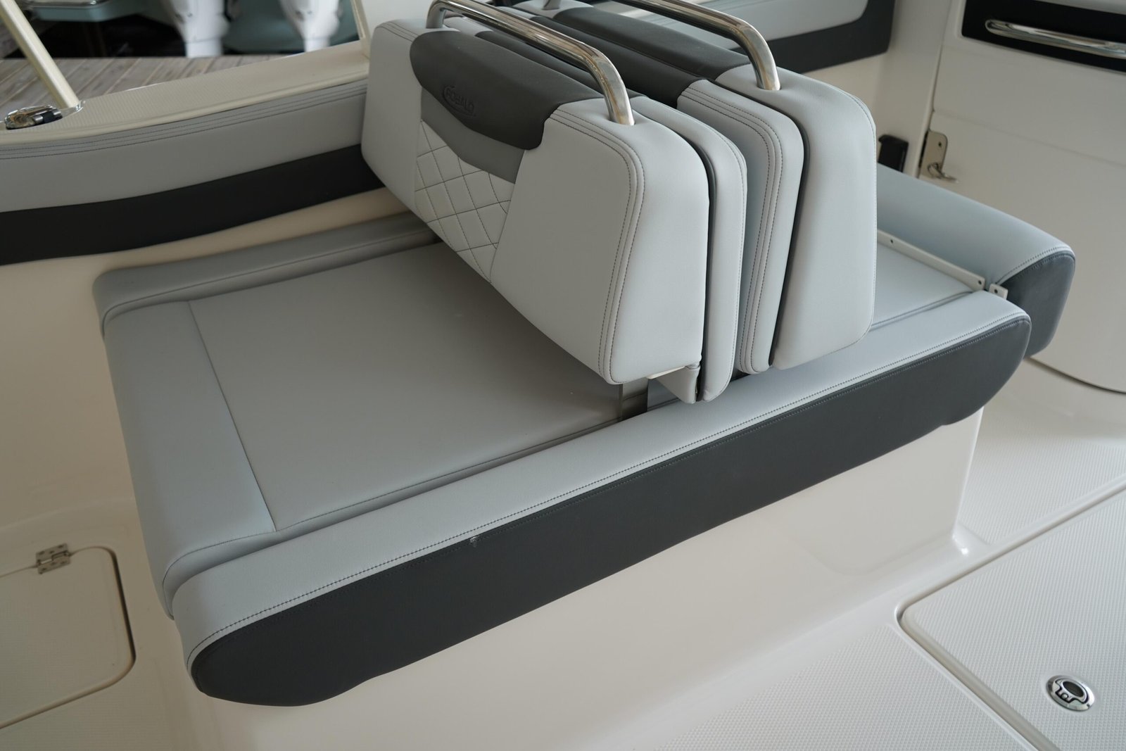 2025 Robalo R257 For Sale - Image 14