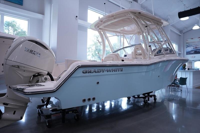 2026 Grady White Freedom 235 For Sale - Image 2