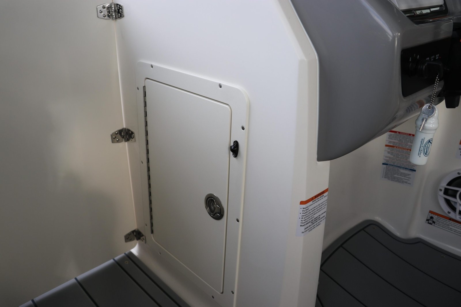 2026 Chaparral 21 SSi OB For Sale - Image 38