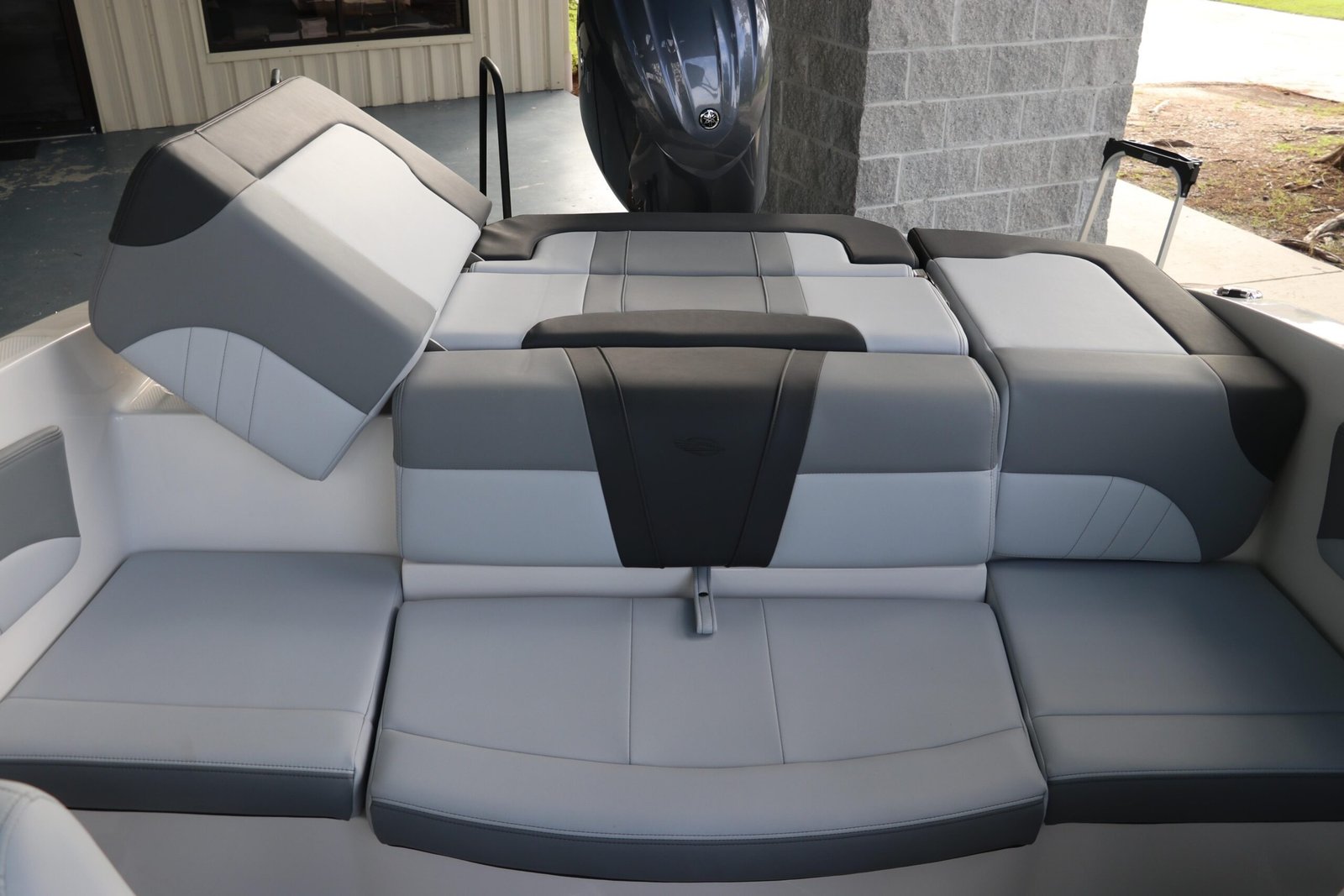 2026 Chaparral 21 SSi OB For Sale - Image 11