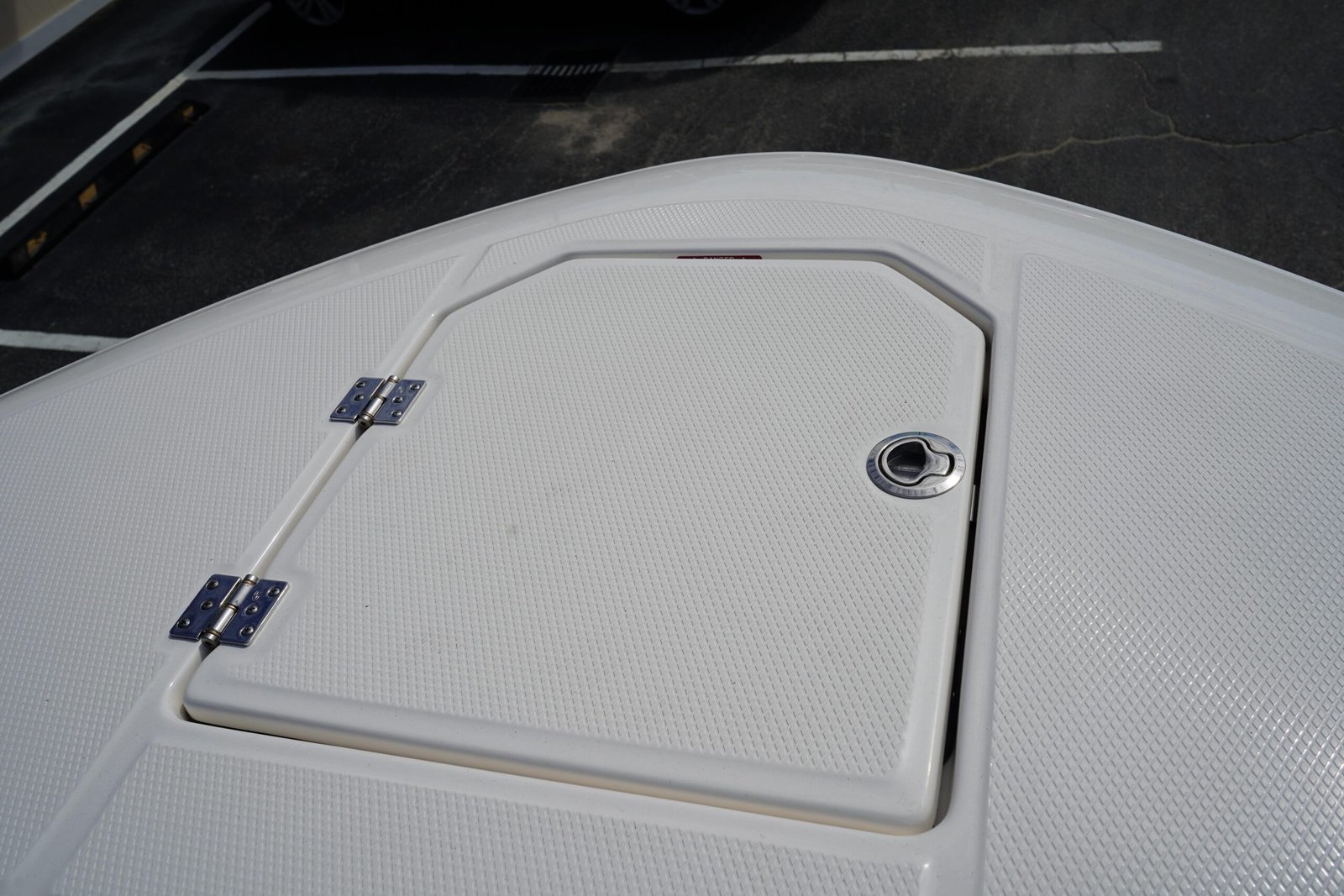 2026 Robalo R250 Center Console - Image 29