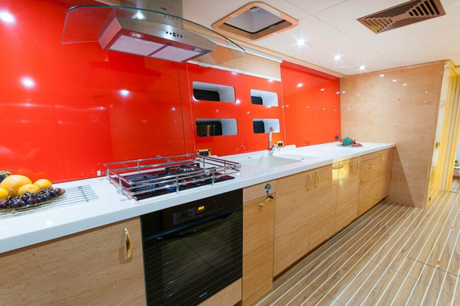 Sunreef Sunreef 82 DD HOUBARA - Image 15