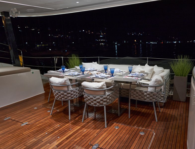 Sunreef Sunreef 60 Sail OCA - Image 19