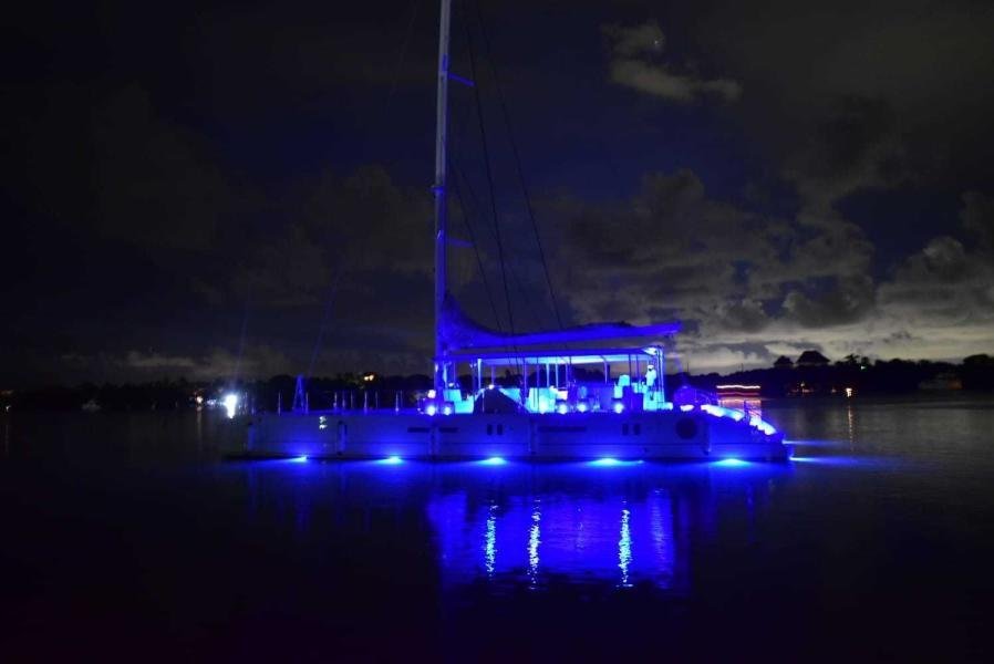 Compass 82 - Image 13