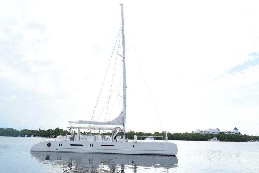 Compass 82 - Image 4