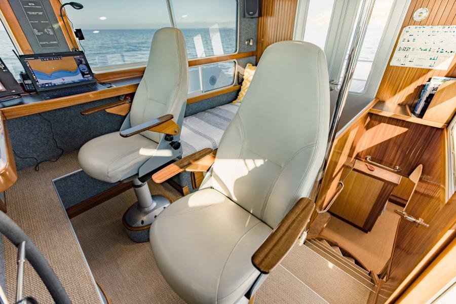 Custom 78 TransOcean Powercat IETA - Image 45