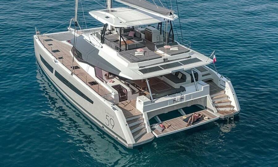 2024 Fountaine Pajot Samana - Image 5