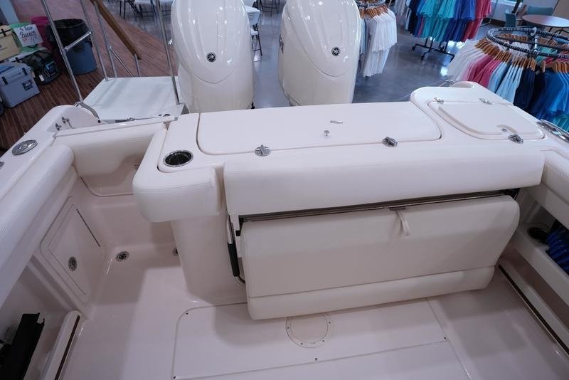 2025 Grady White Freedom 275 For Sale - Image 4