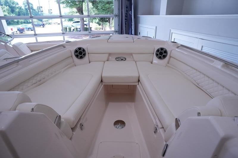 2026 Grady White Freedom 285 For Sale - Image 25