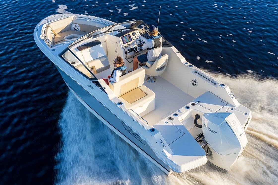 Buy 2025 Boston Whaler 210 Vantage - Image 25