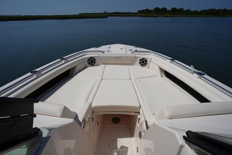2026 Grady White Freedom 345 For Sale - Image 9