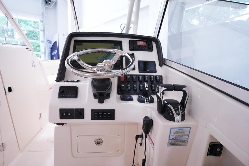 2025 Grady White Freedom 275 For Sale - Image 12
