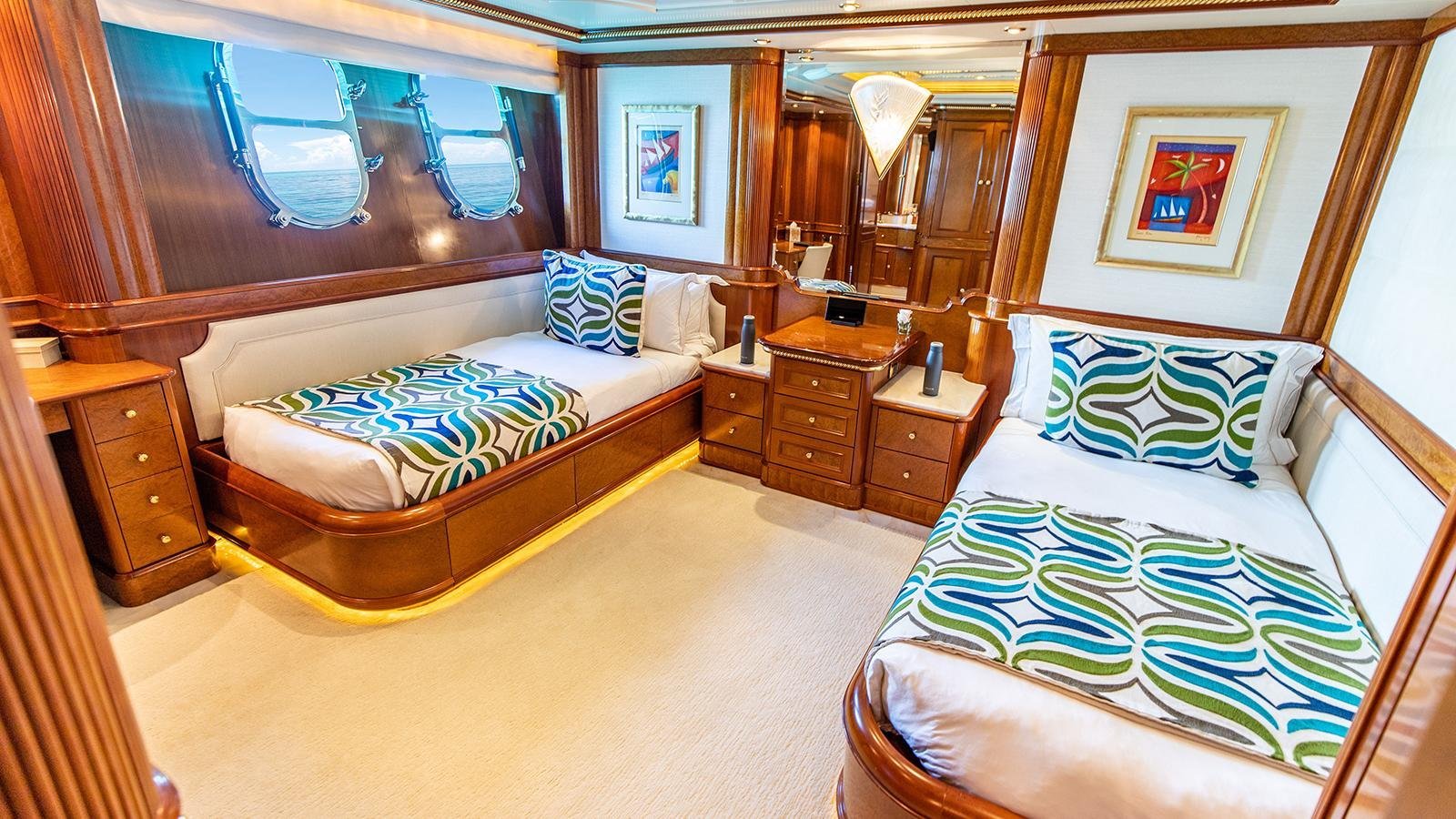 2003 BENETTI CUSTOM NEXT CHAPTER for sale - Image 26