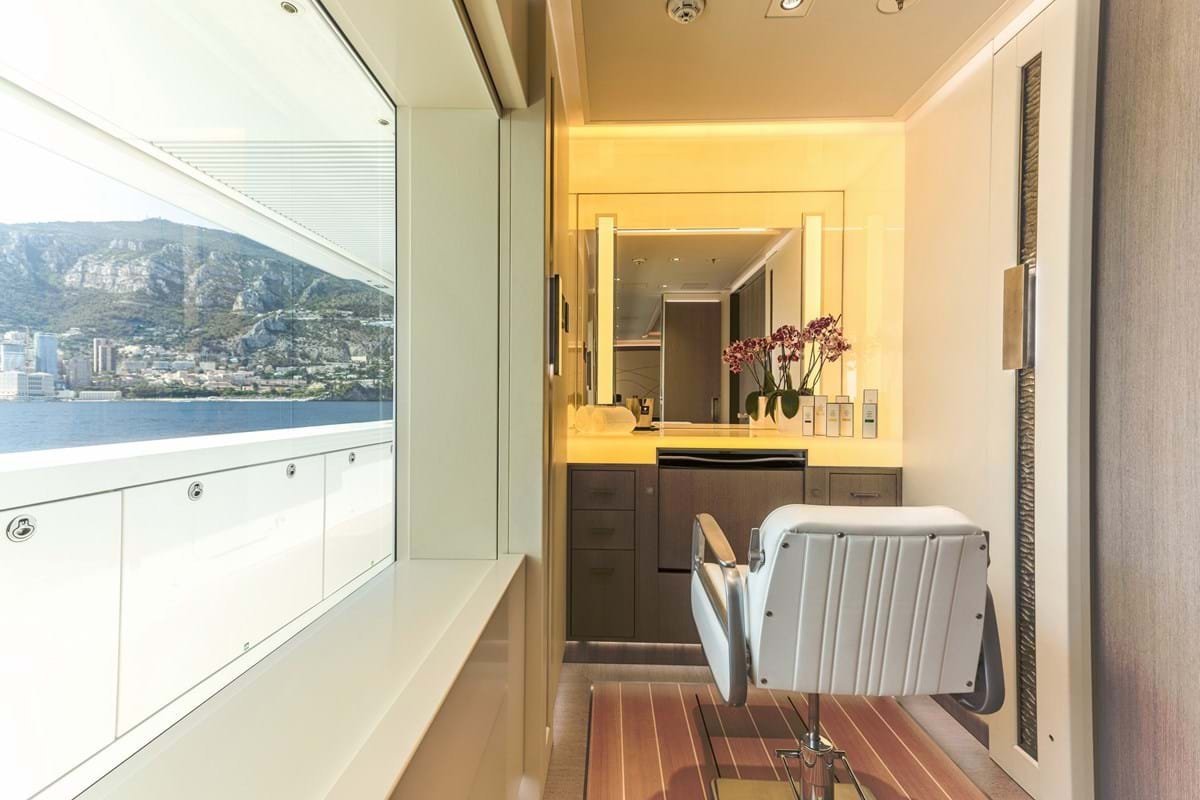 CLOUD 9 Motor yacht for sale - Image 23