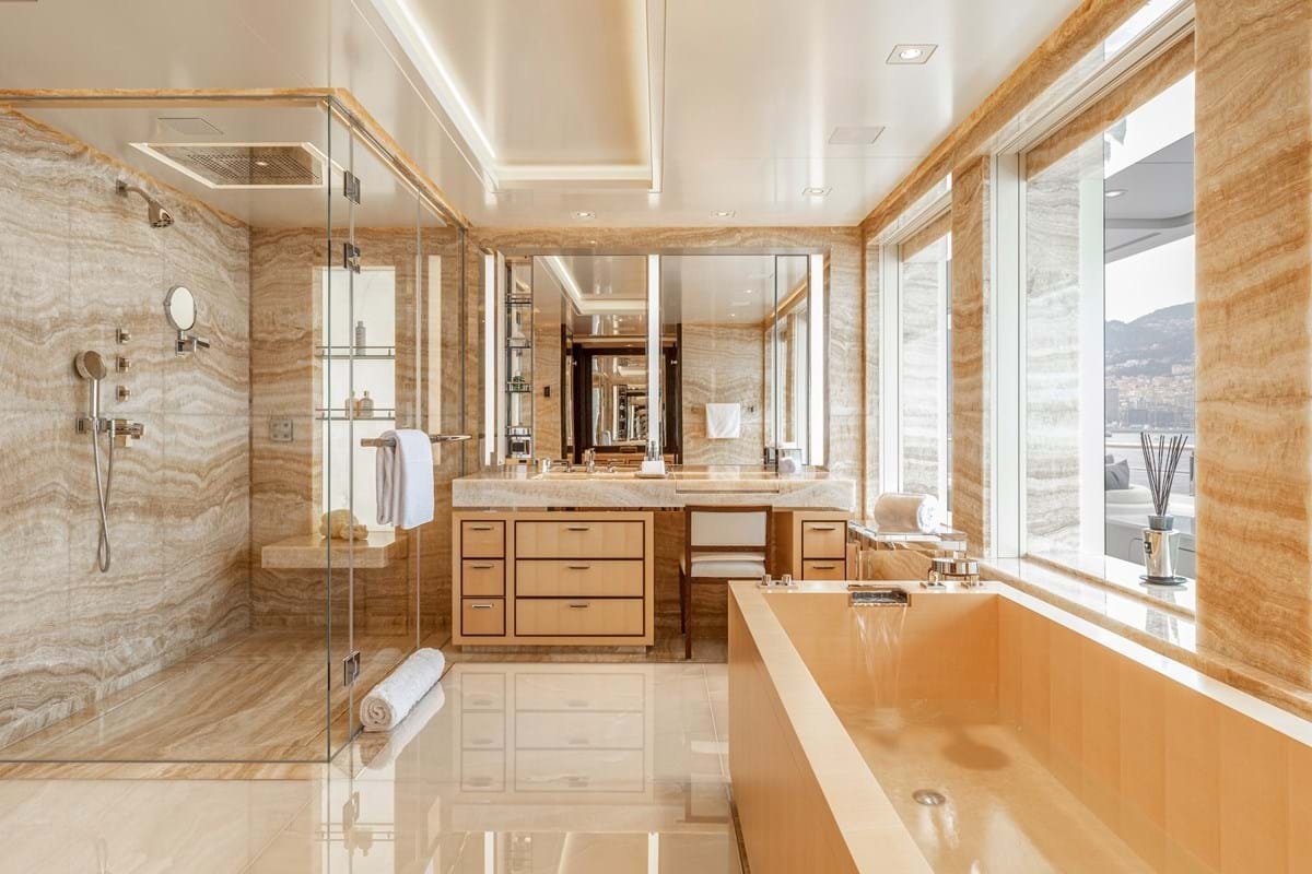 CLOUD 9 Motor yacht for sale - Image 11