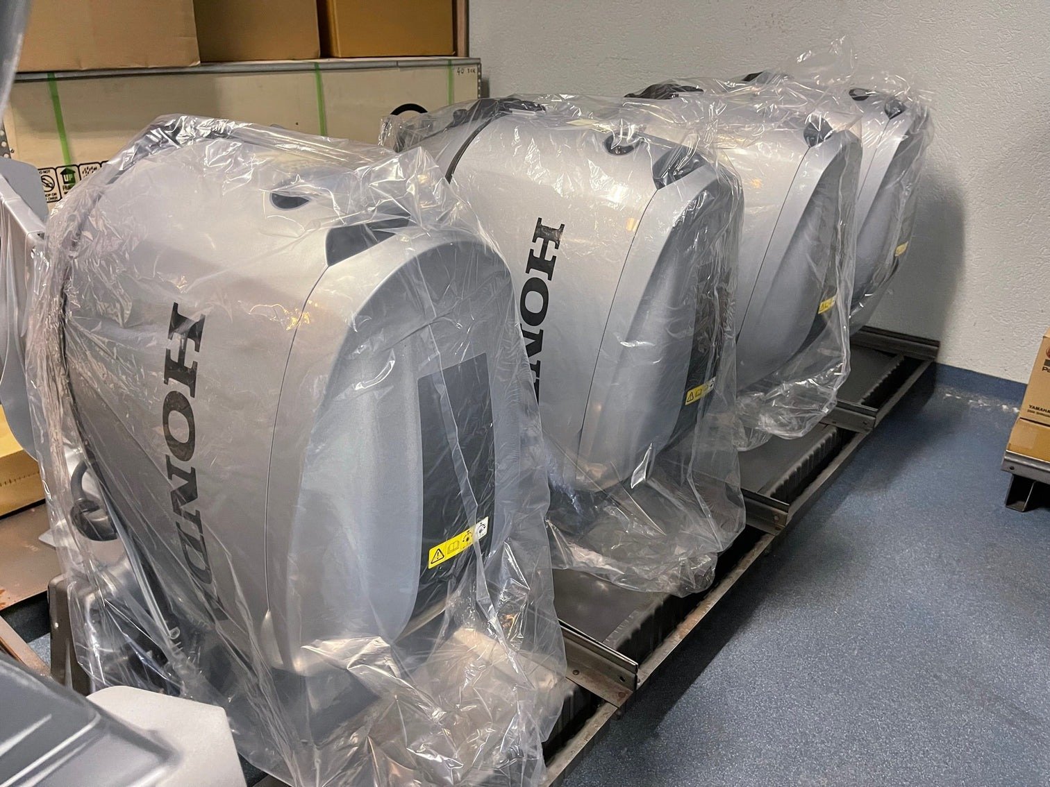 Buy Honda 60hp Outboard Motors | Remote Mechanical, Electric Start, 20" Shaft | BF60A1LRT - Image 3