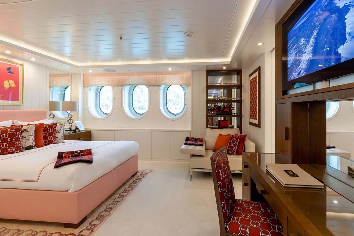 LADY E Motor yacht for sale - Image 13