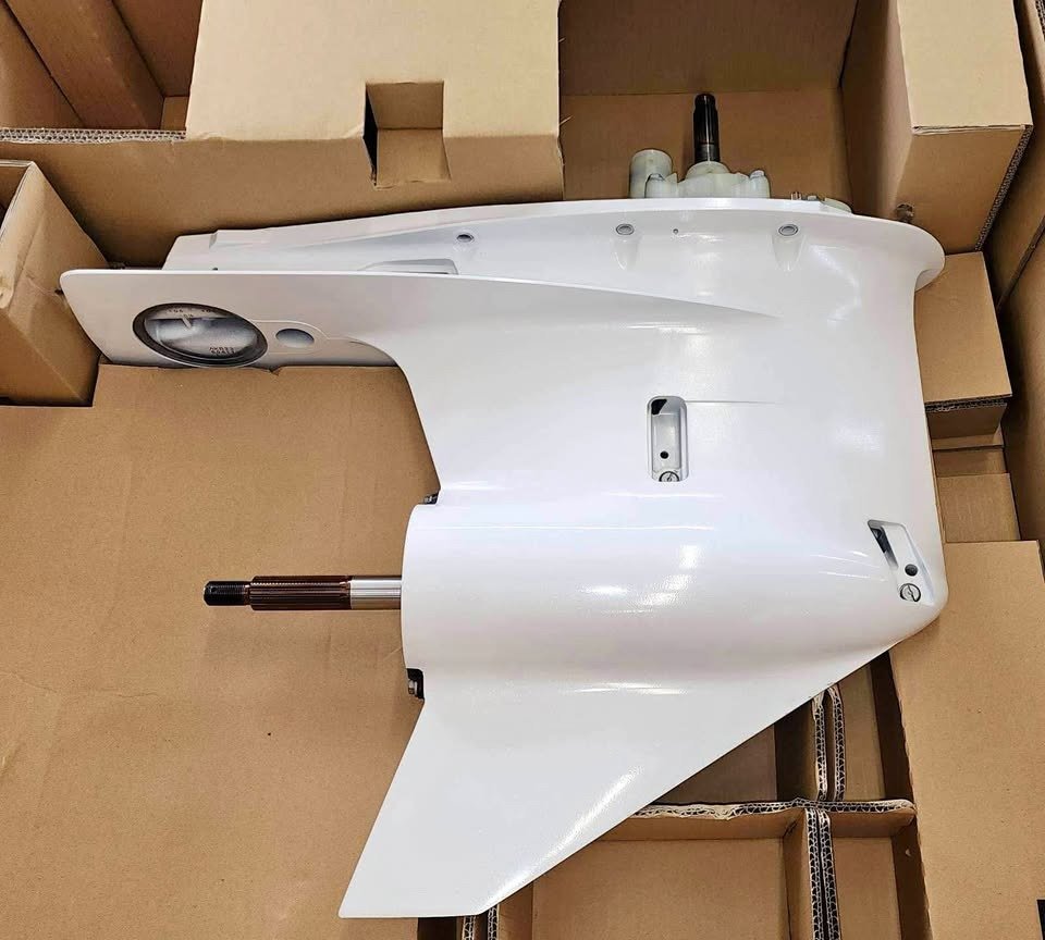 2024 YAMAHA F300 LOWER UNIT FOR SA