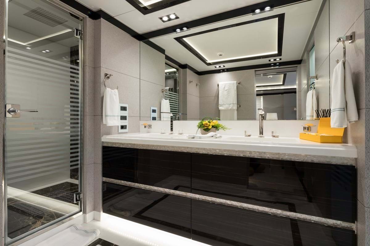O'PTASIA Motor yacht for sale - Image 19