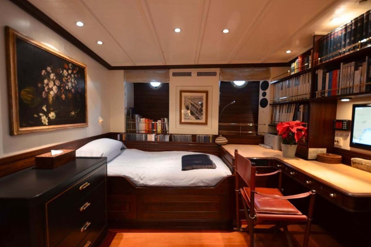 SHENANDOAH OF SARK Sailing yacht for sale - Image 14