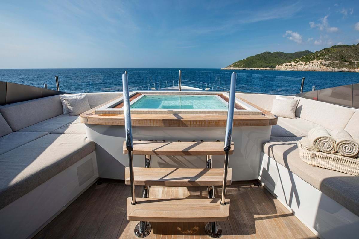 SANAM Motor yacht for sale - Image 28