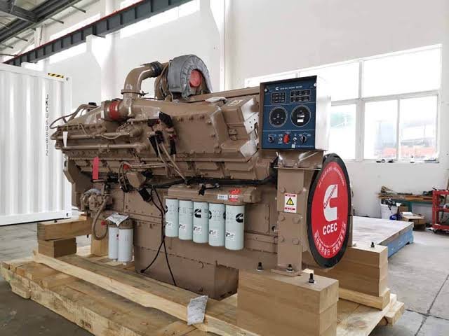 Cummins KTA50 Marine Engines